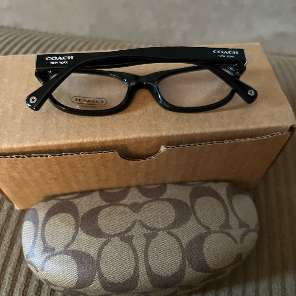 Coach eyeglasses brand new - Picture 2 of 4